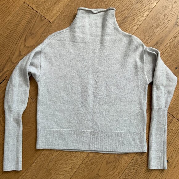 Aritzia Wilfred 100% Merino Wool Cyprie Mock Turtleneck Sweater Grey Size S - Picture 4 of 8